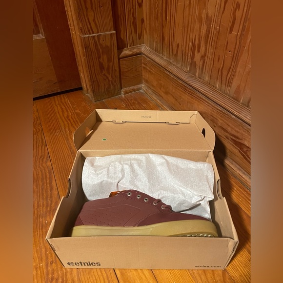 BRAND NEW JAMESON MID CRANK! Comfort! Durability! Wears EXCELLENT W/ EVERYTHING! - Picture 6 of 7